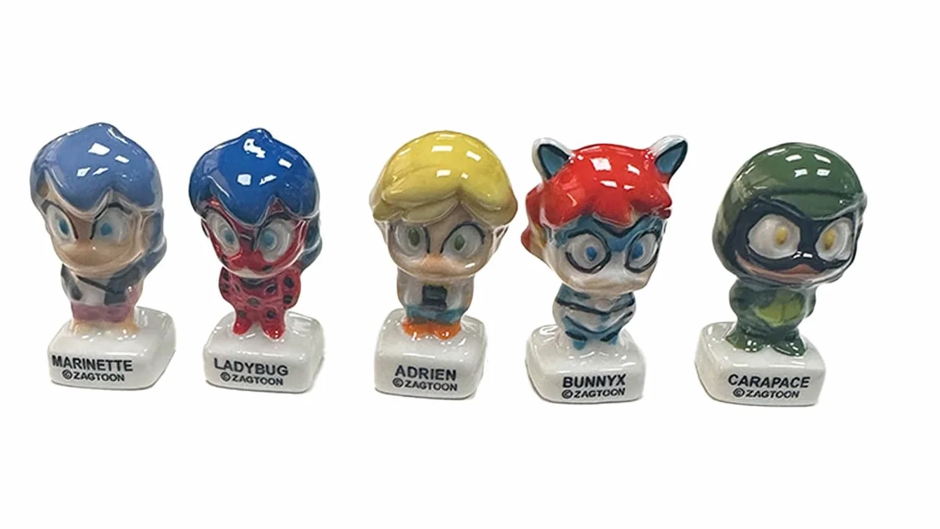 Lot de 10 Fèves MIRACULOUS pour Galette des Rois, Figurines Miniatures