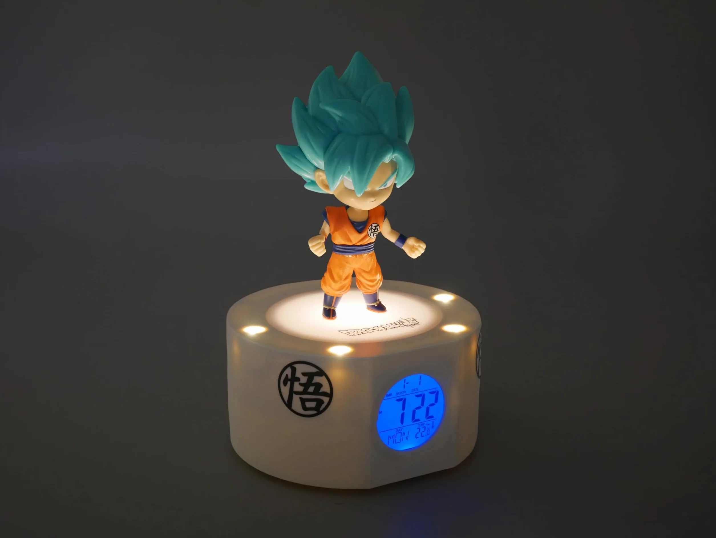 TEKNOFUN Dragon Ball Super réveil Lumineux Goku 18 cm
