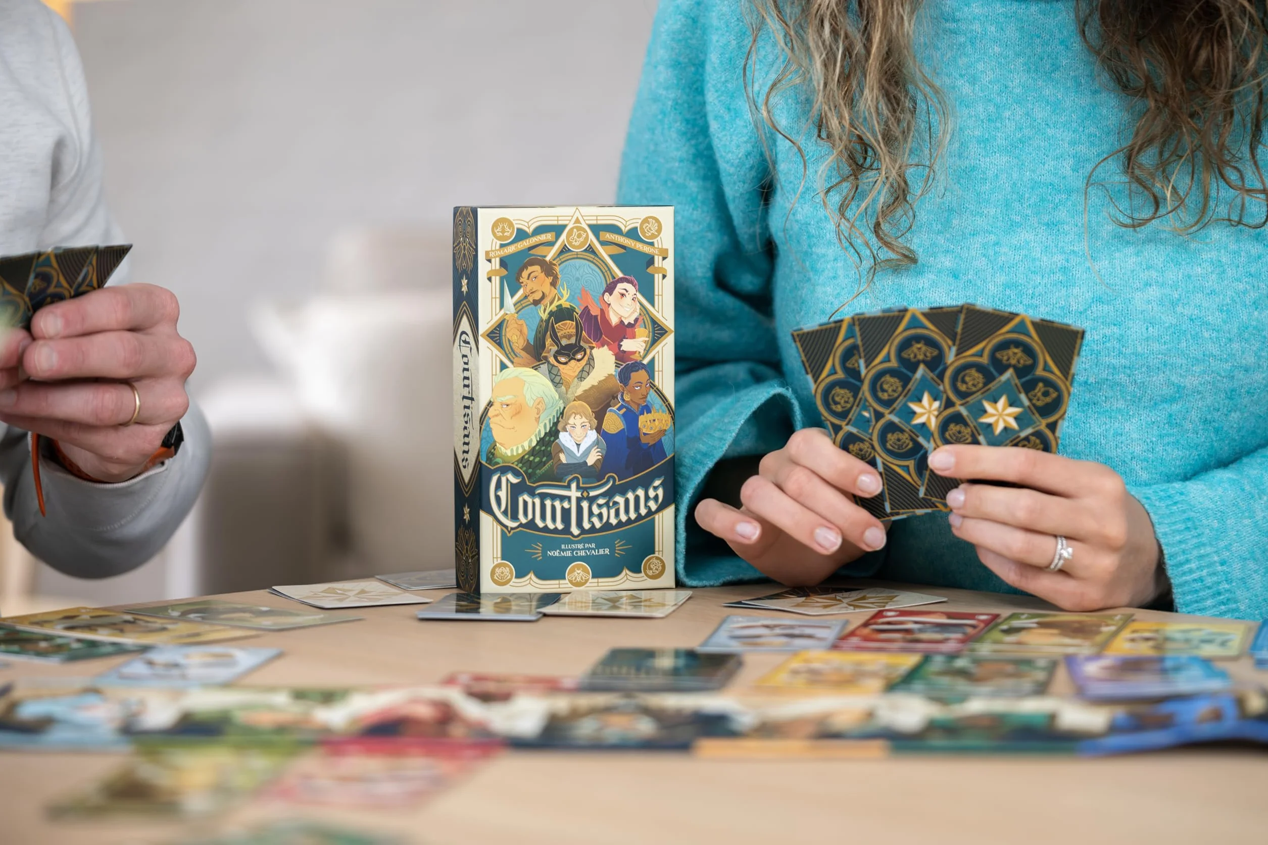 Blackrock Games COURTISANS - Jeu de Cartes et de Bluff - 8 Ans et Plus - Jeu de société - Tactique - Intrigue