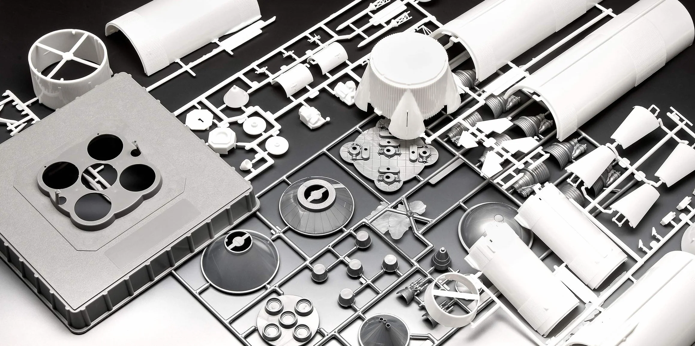 Revell Saturn V Maquette 04909