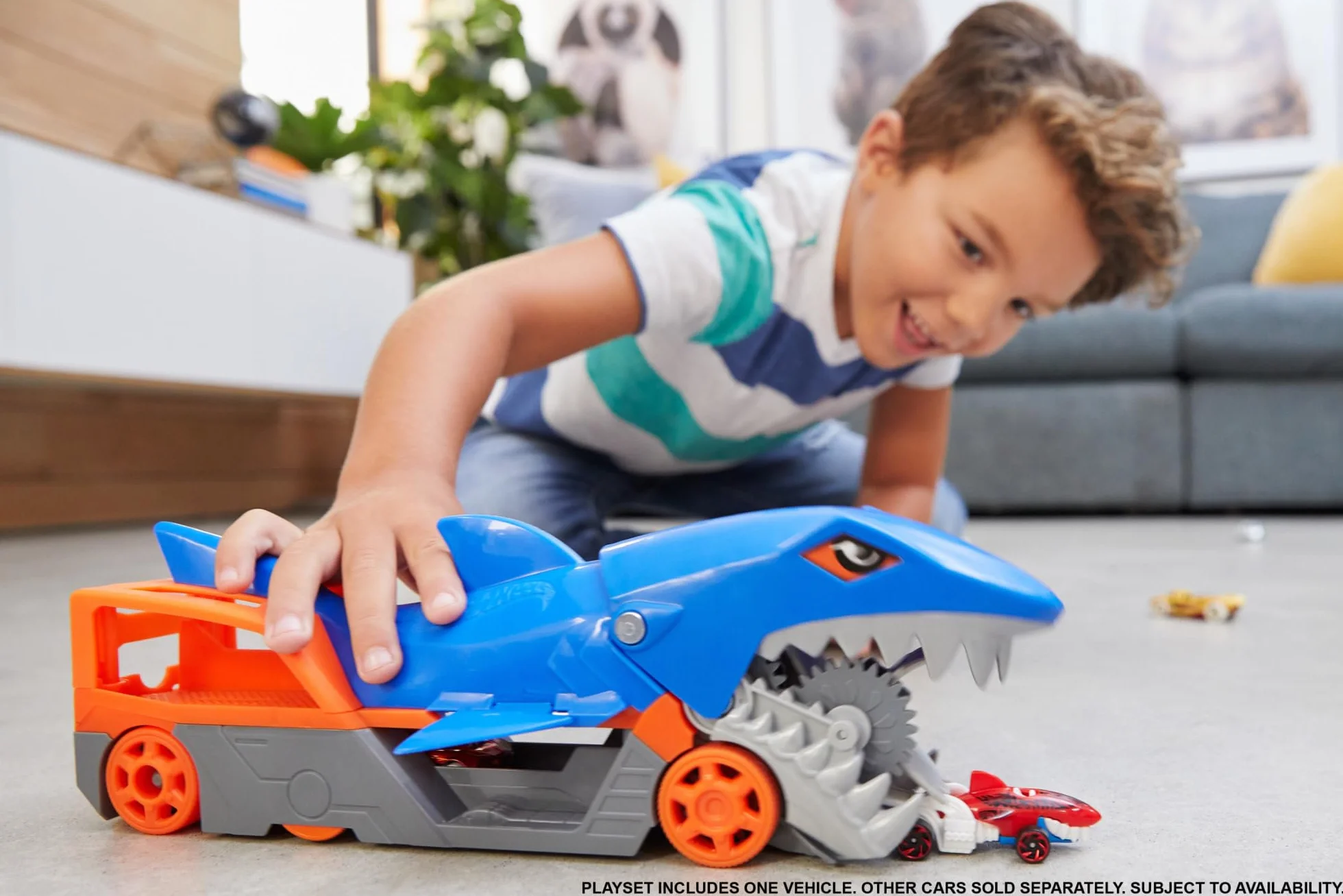 Hot Wheels City Requin Transporteur Camion Qui Avale Les Petites Voitures Contenir Jusqu'à 5 Véhicule Inclus Jouet Enfant GVG36
