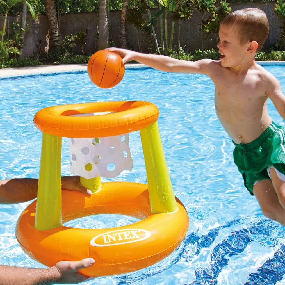 Jeu de basket-ball flottant