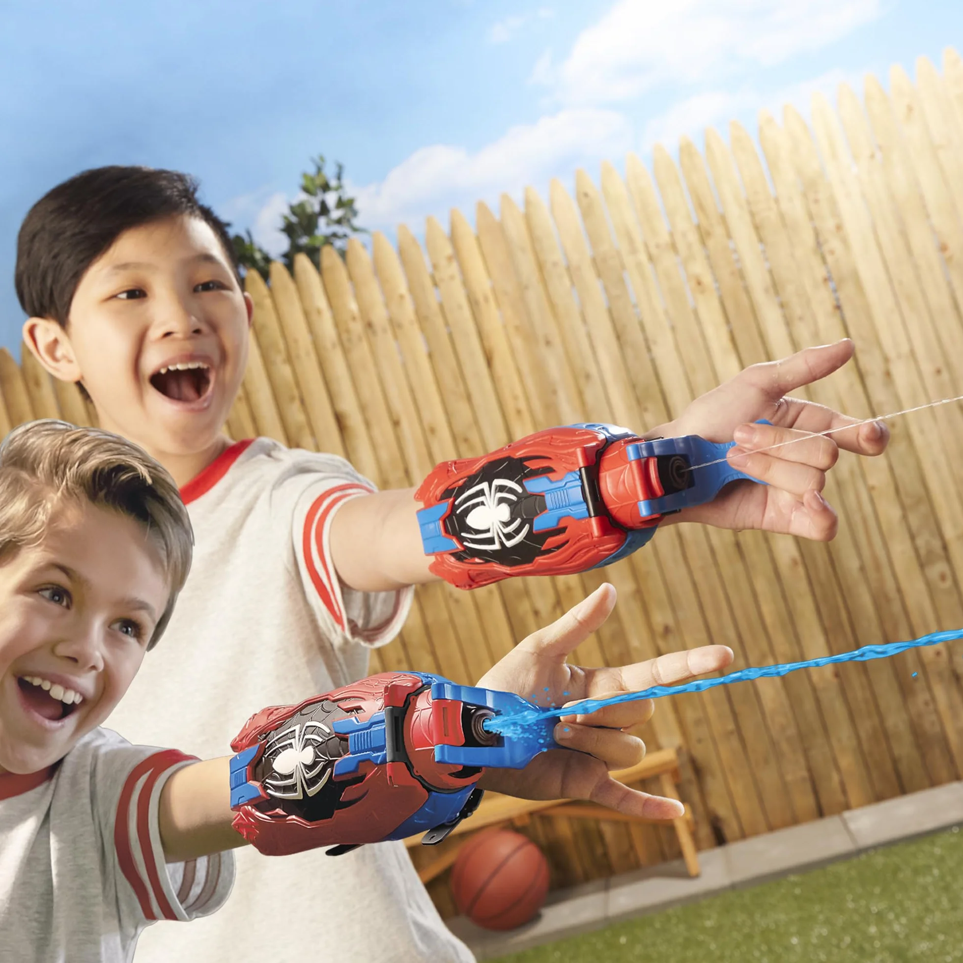 Star Wars Marvel Spider-Man Real Webs Lance-Toile Ultime Blaster 2-en-1 Jouet de déguisement Rouge et Bleu