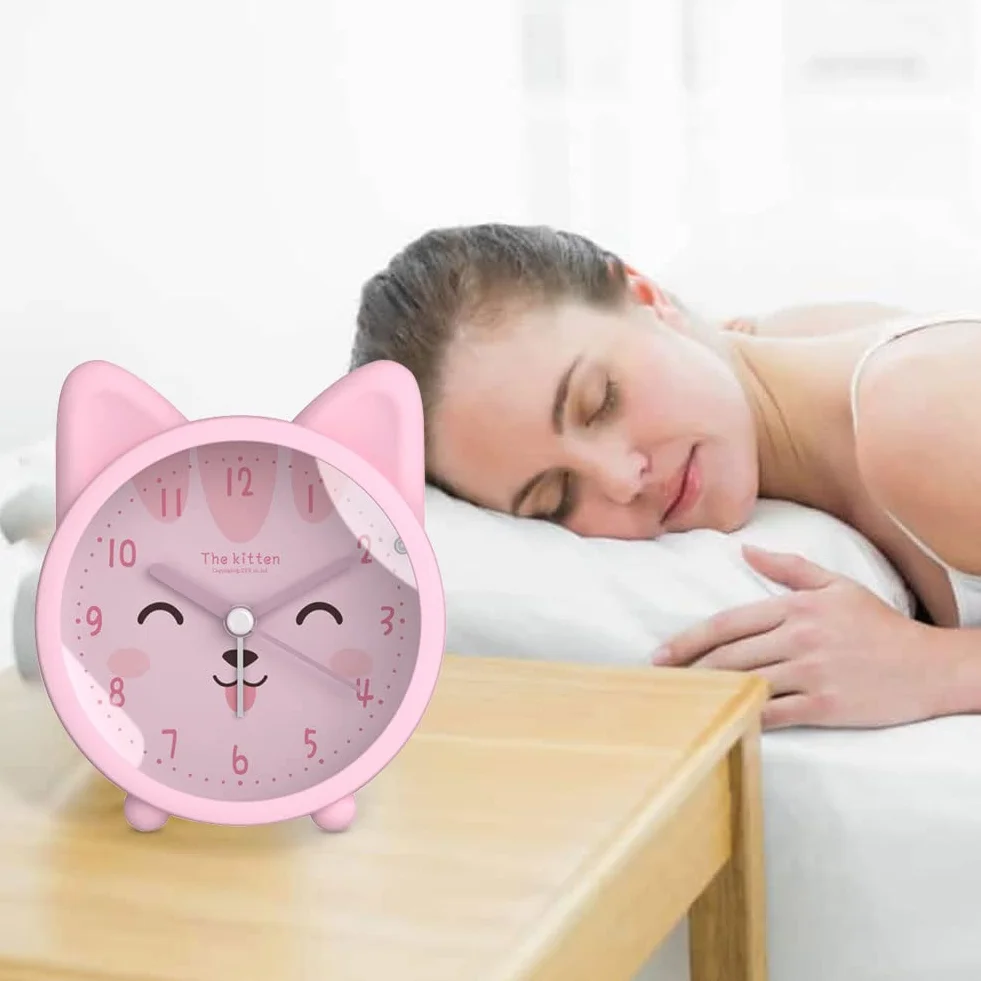 Roadtime Joli réveil-matin animalier pour enfants, horloge lapin/chat/cerf, réveil de bureau silencieux avec rétroéclairage (chat, rose)
