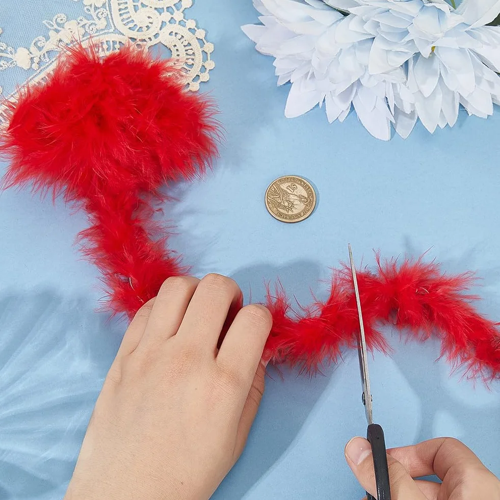 GORGECRAFT Boas en Plumes Rouges 1.8 m x 45mm Épais Franges Déguisements Halloween Carnaval Danse Mariage