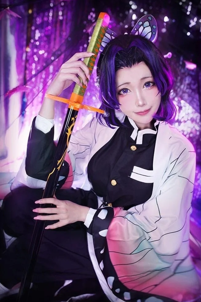 Perruque de cosplay Kraja Kochou Shinobu pour fans de cosplay Halloween Noël