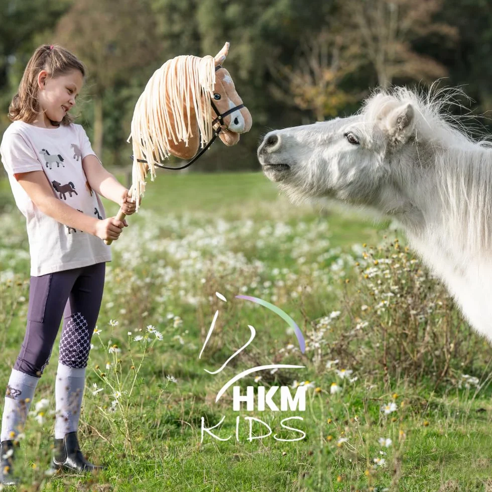 HKM Kids Cheval à bâton Palomino Beige avec licol et longe bleu foncé