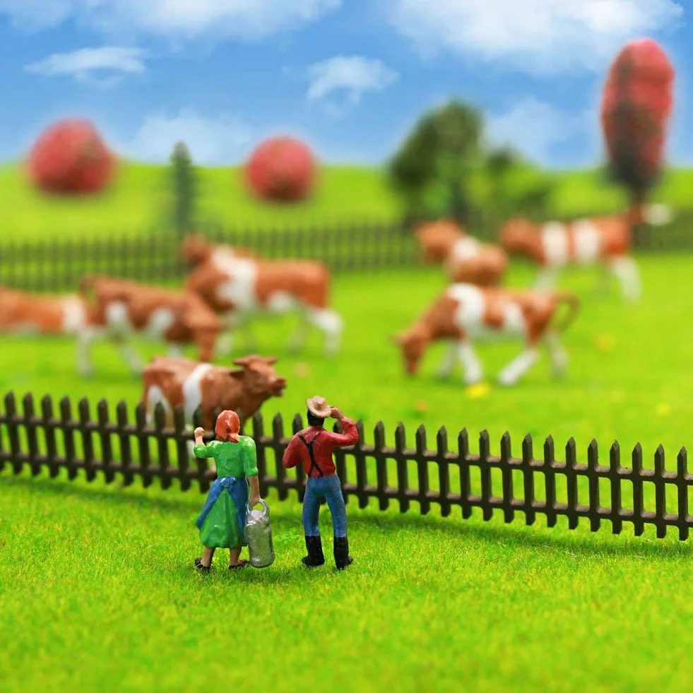 Farm Animals Figure Toys Set 1:87 HO Scale Model Cows Figures 36PCS Miniature Landscape