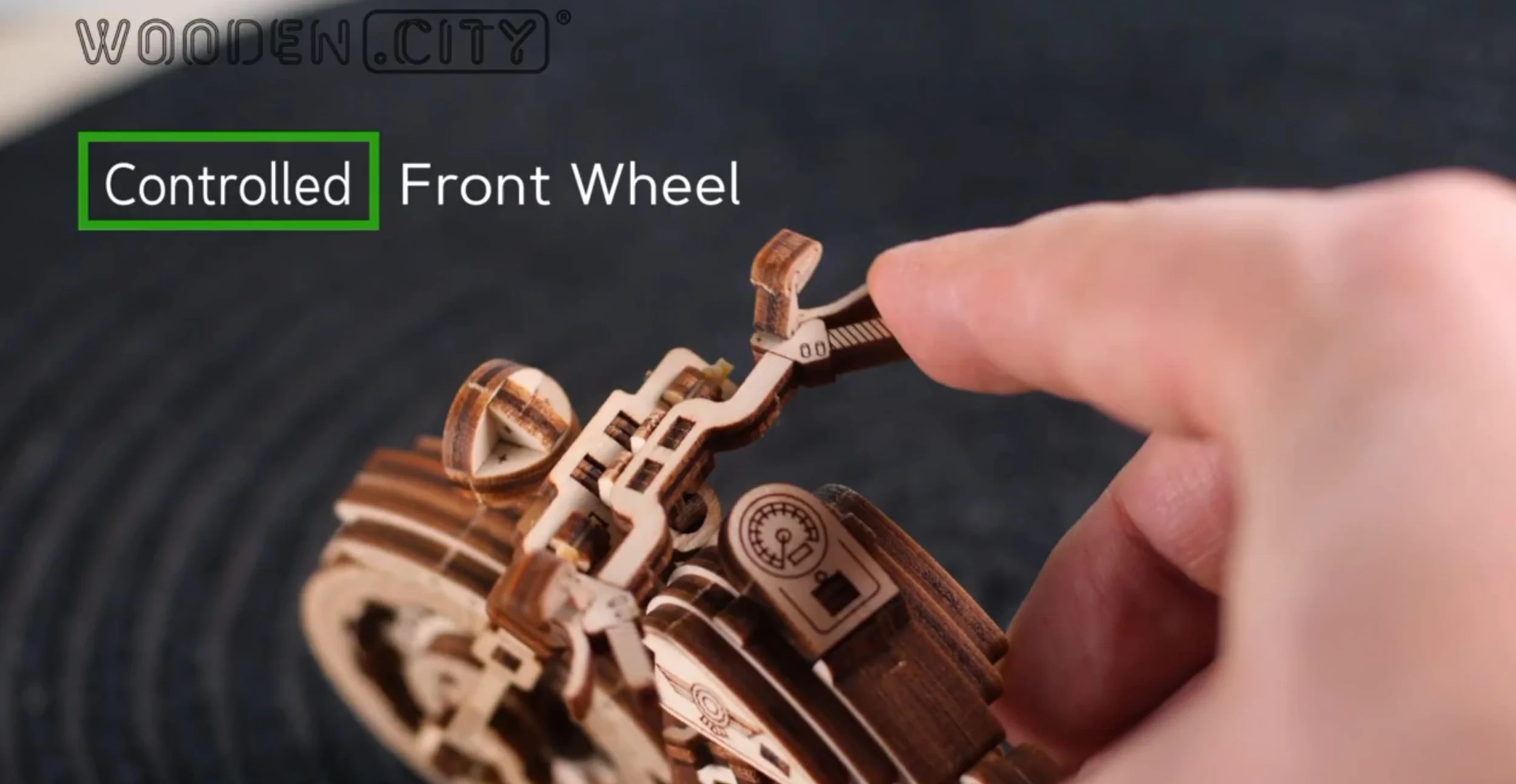 Puzzle 3D en Bois Cruiser V-Twin, Maquette Moto à Construire pour Adulte, Casse-Tête, Décoration