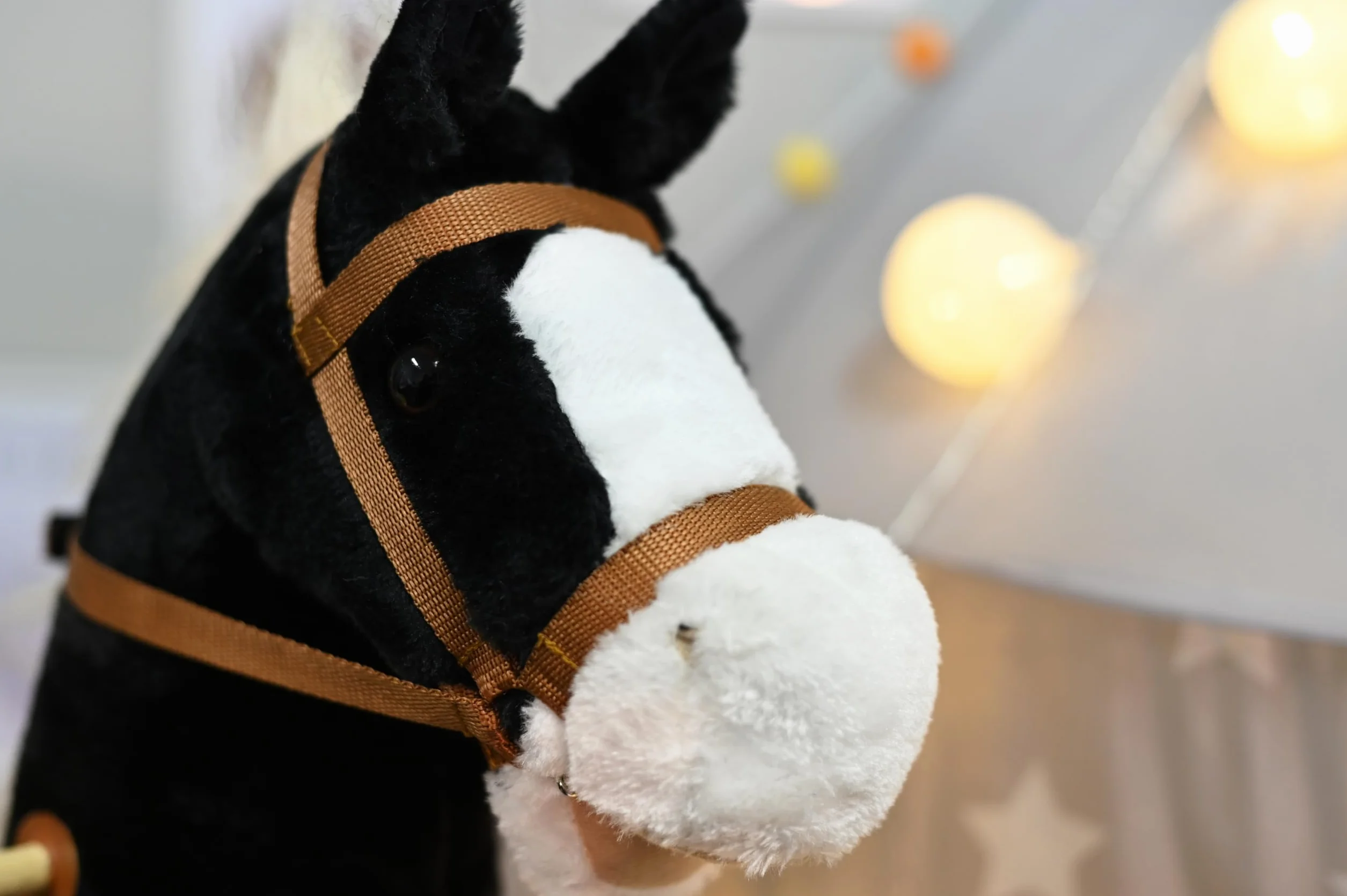 Knorrtoys 40102 Blacky Cheval de Bataille Noir