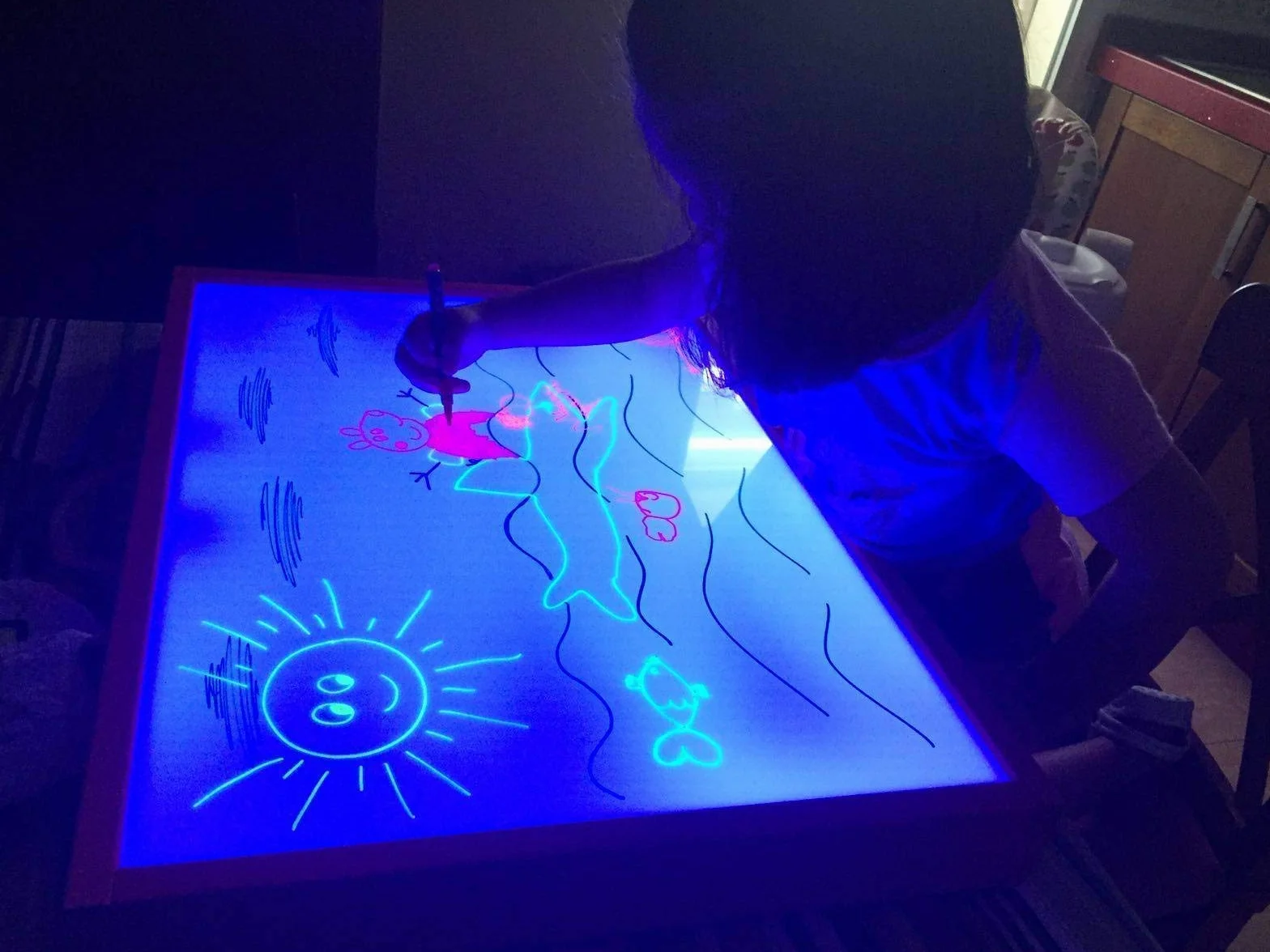 Table Lumineuse Montessori | Boîte Sensorielle Enfants | Apprentissage Créativité | Manuel Activités Personnalisable