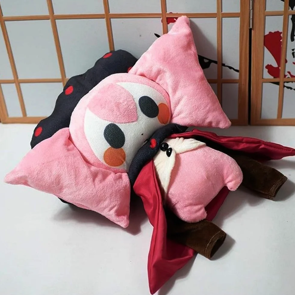 Peluche Madoka Kaname Figurine Anime Coussin Doux Câlin Décoration Poupée Cadeaux Fans